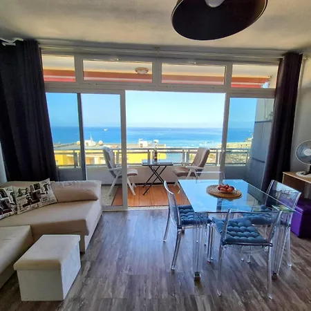 Arenas Negras Malaga * Пуэрто-де-Сантьяго