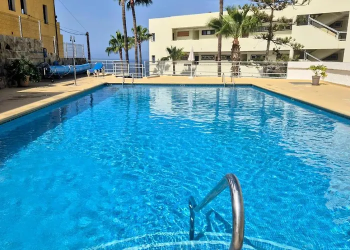 Arenas Negras Malaga Puerto de Santiago (Tenerife)