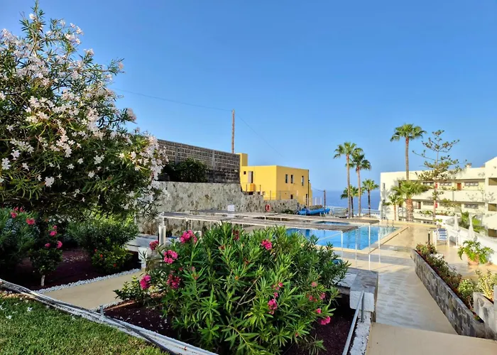 Arenas Negras Malaga Puerto de Santiago (Tenerife)